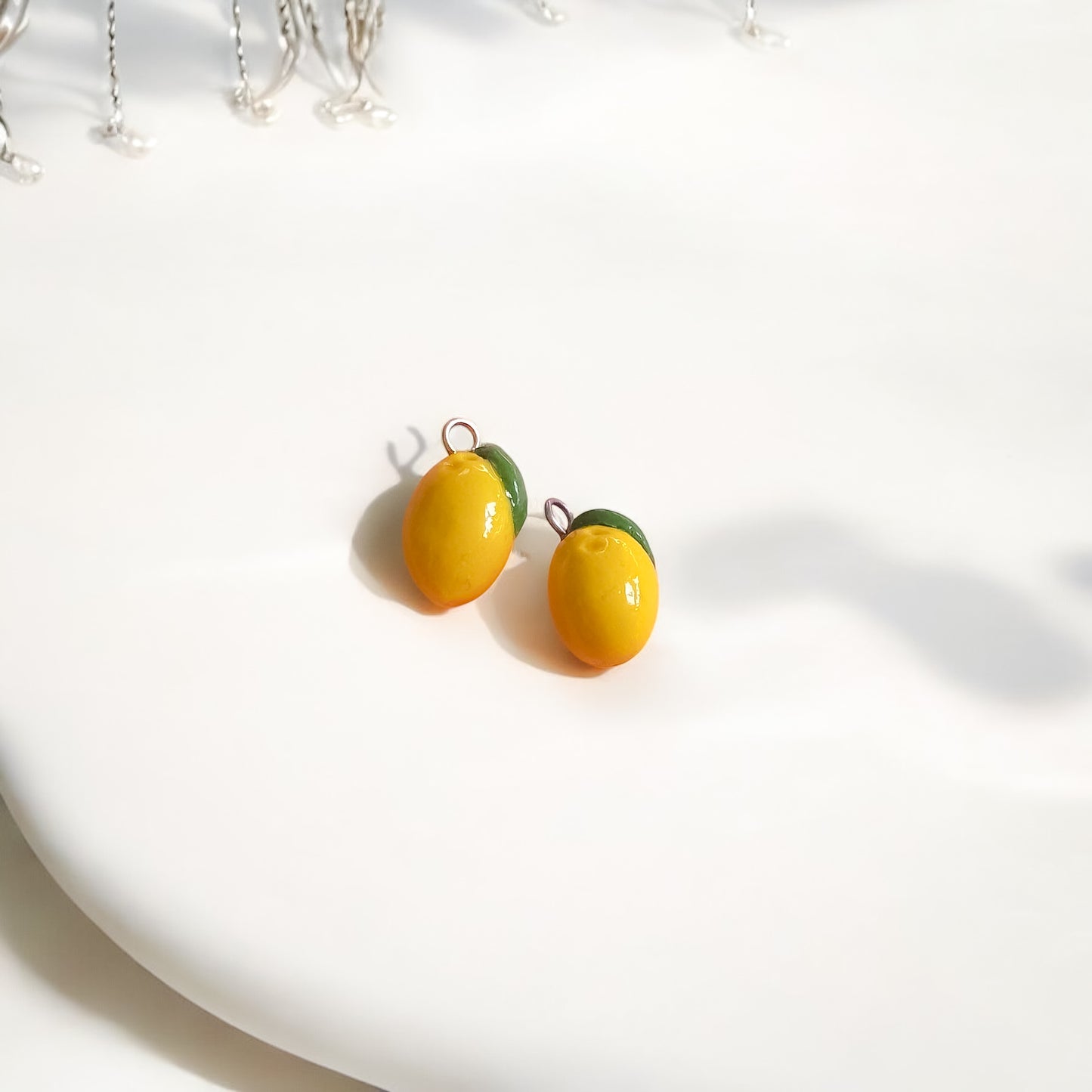 charm-citron-pate-polymere-gigipop.jpg