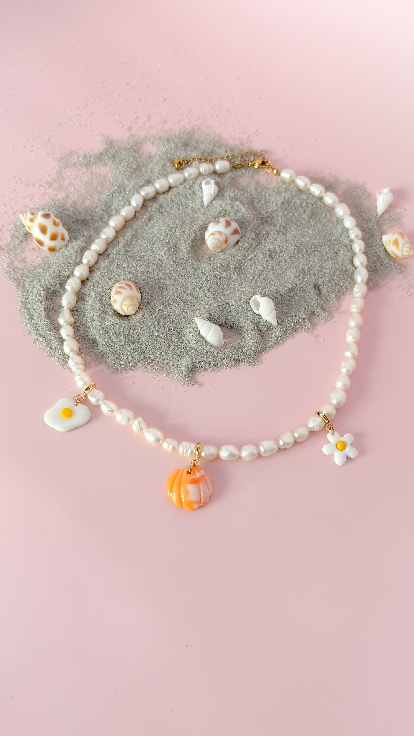 Collier Perles d’eau douce Aurora - charms personnalisables
