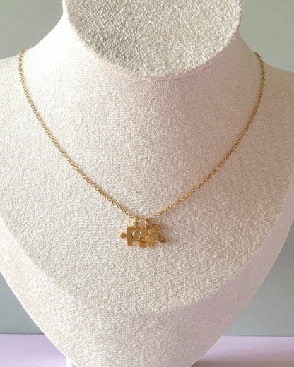 Collier Puzzle personnalisable – Médailles initiales gravées