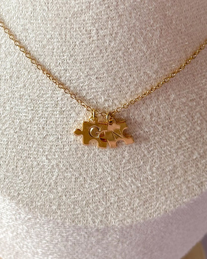 Collier Puzzle personnalisable – Médailles initiales gravées