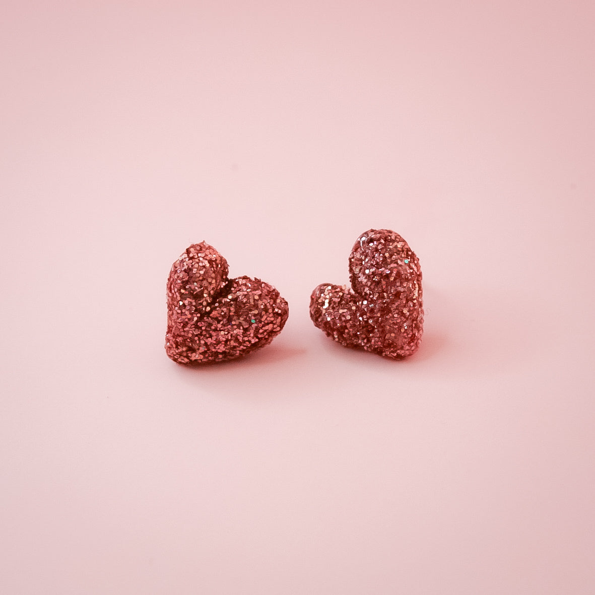 Boucles d'oreilles rose et paillettes