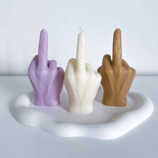 Assortiment de bougies fuck de différentes couleurs 