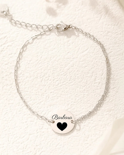 photo d'un bracelet plaquée argent avec médaille ronde à graver